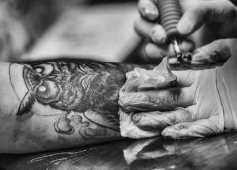 Tatouage :  que faut-il savoir avant de sauter le pas ?